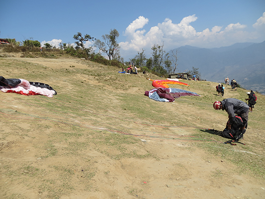 Chute setup and untangle.