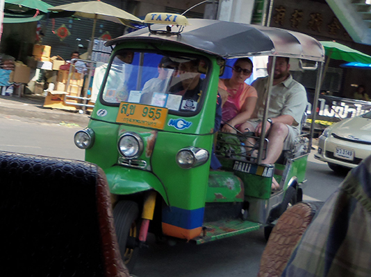 Tuk Tuk!